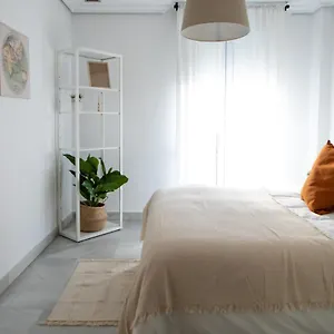 https://homely-malaga-larios-1.1costadelsol.com